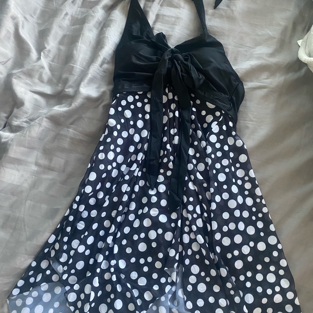 Black &White Polka Dot Halter Dress- I bundle shipping check out my store!